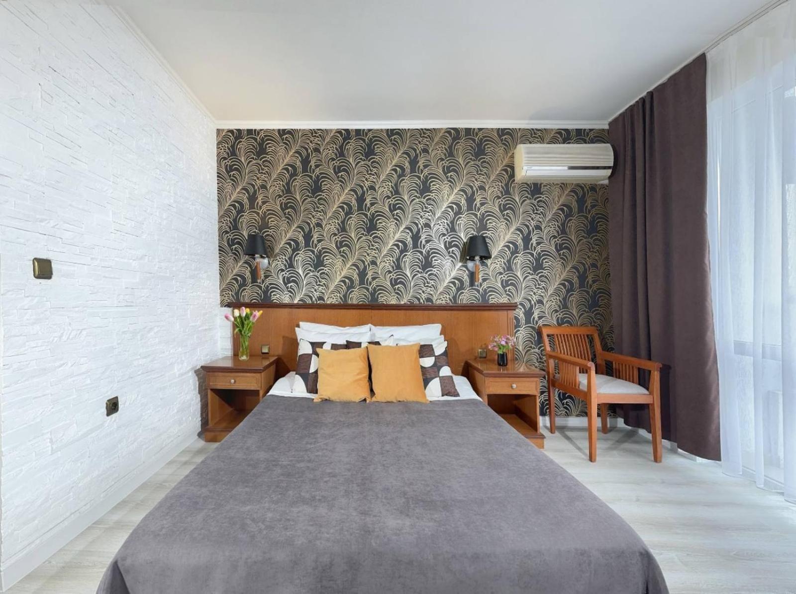 Hotel Yo سينتس قسطنطين وهيلينا المظهر الخارجي الصورة