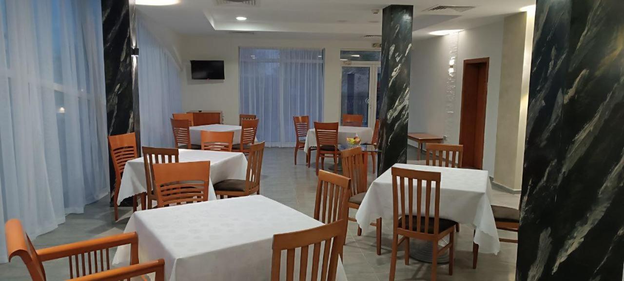 Hotel Yo سينتس قسطنطين وهيلينا المظهر الخارجي الصورة